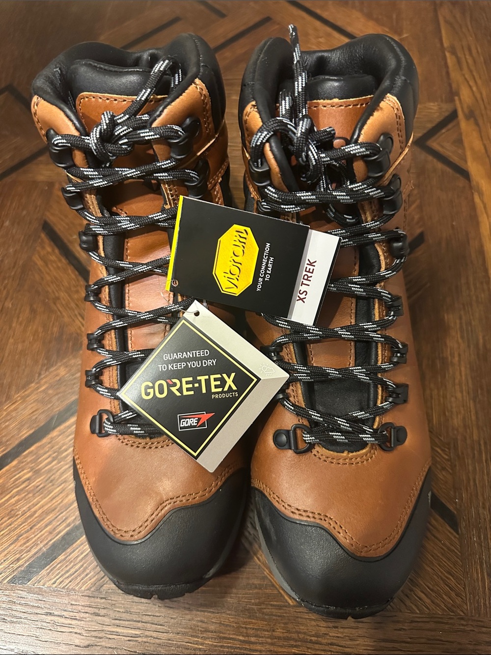 Vibram Women’s Brown and Black Leather Waterproof XS TREK GORE-TEX Hiker Boots